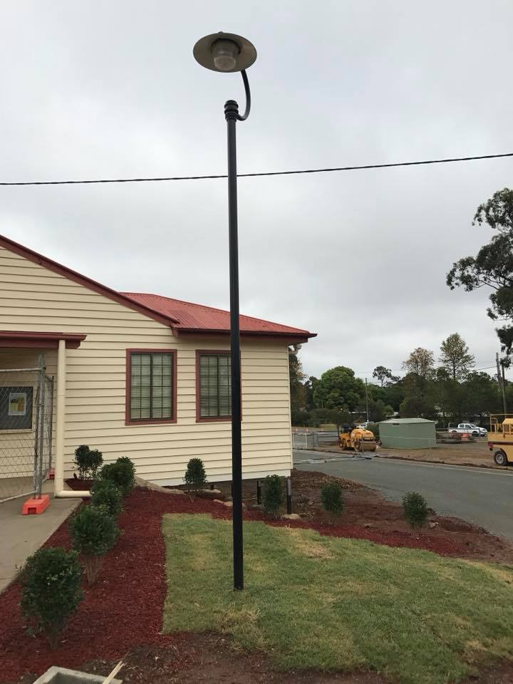 You are currently viewing New Streetlight Installed at Relocated Blackbutt Hall